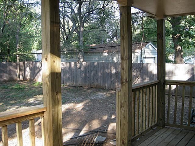 Building Photo - 3933 Park Ln