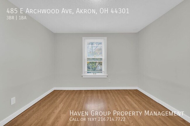Building Photo - 485 E Archwood Ave