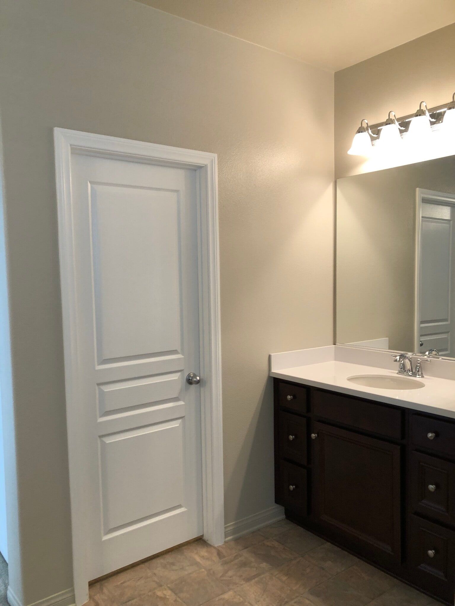 Master Bathroom - 30426 Cowboy Ln