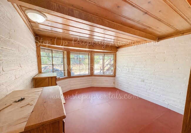 Building Photo - 20381 Sherry Ct