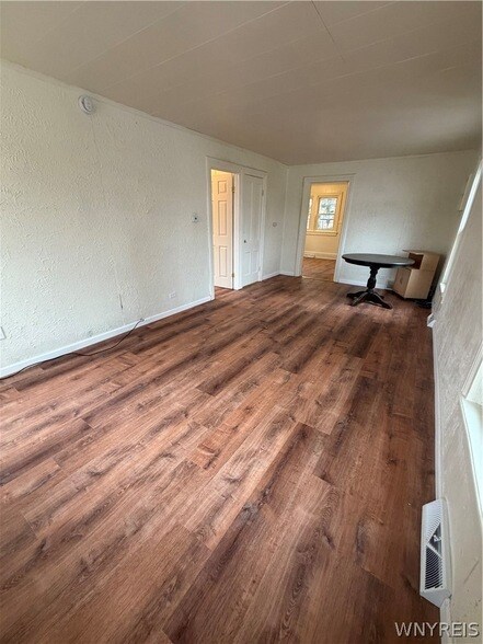 Building Photo - 22 Works Pl