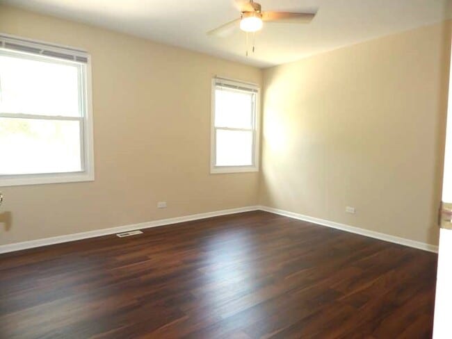 Building Photo - 2080 Springside Dr