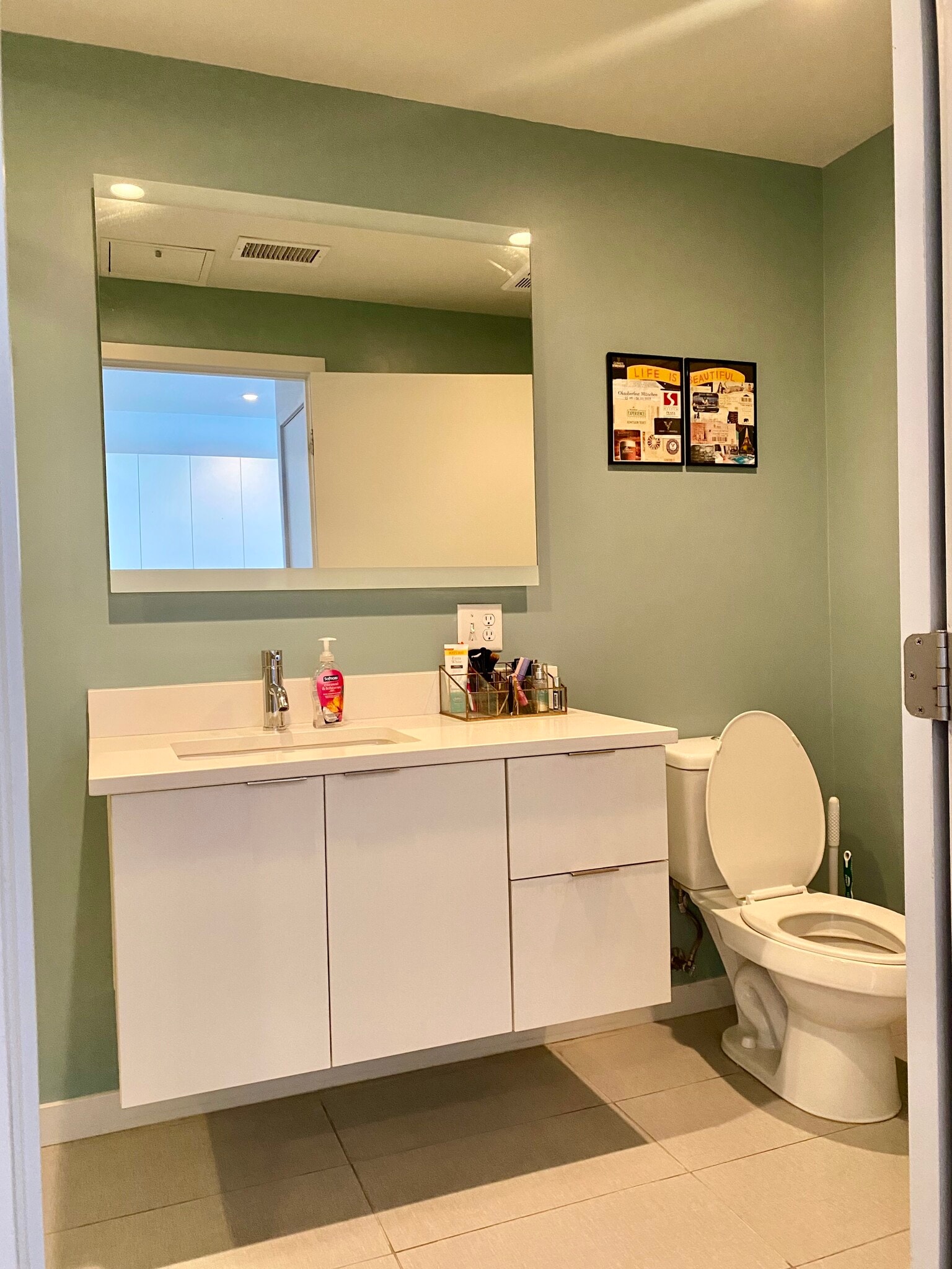 Building Photo - 1300 N Ogden St