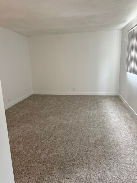 Building Photo - 7760 Pso Del Rey