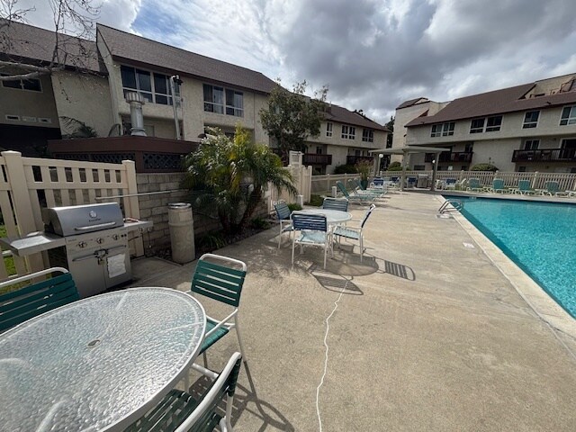Building Photo - 6171 Rancho Mission Rd