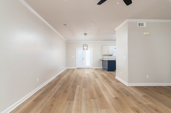 Building Photo - 2602 Harris Dr