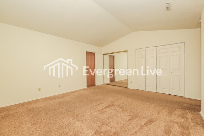 Building Photo - 6647 Charlesgate Rd