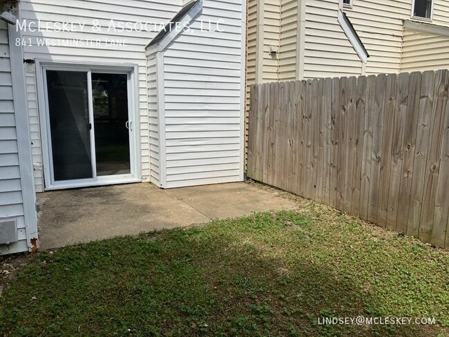 Building Photo - 841 Westminster Ln