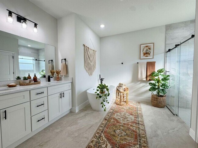 Building Photo - 8151 SW 135th Loop