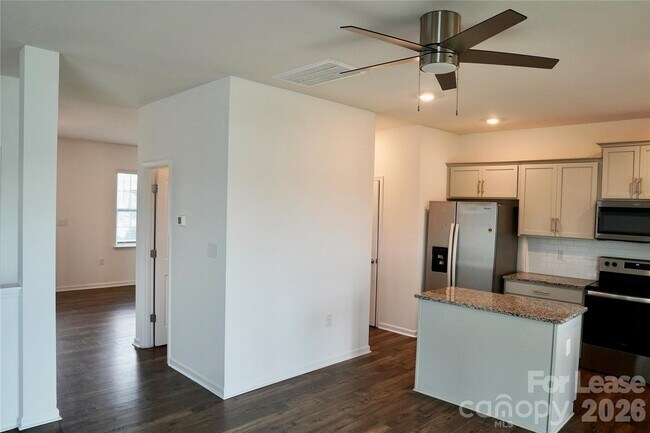 Building Photo - 3276 Hawksbill St SW
