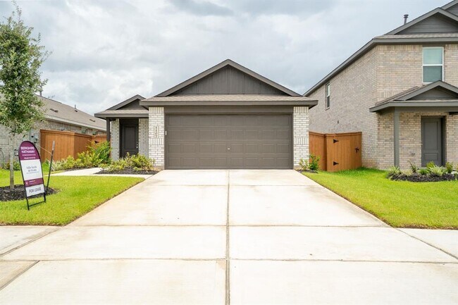 Primary Photo - 1107 Rustic Willow Dr
