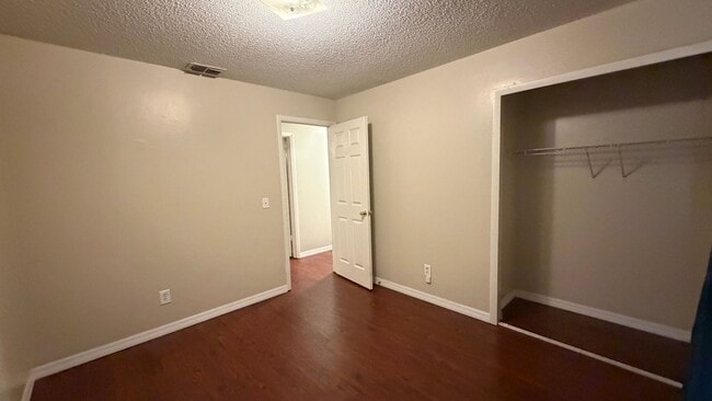 Building Photo - House For Rent - Metrowest