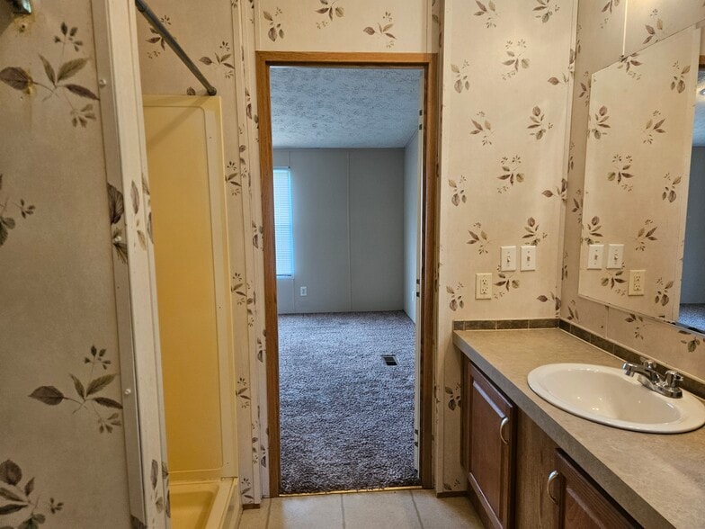 Building Photo - 159 Lynnwood Cir