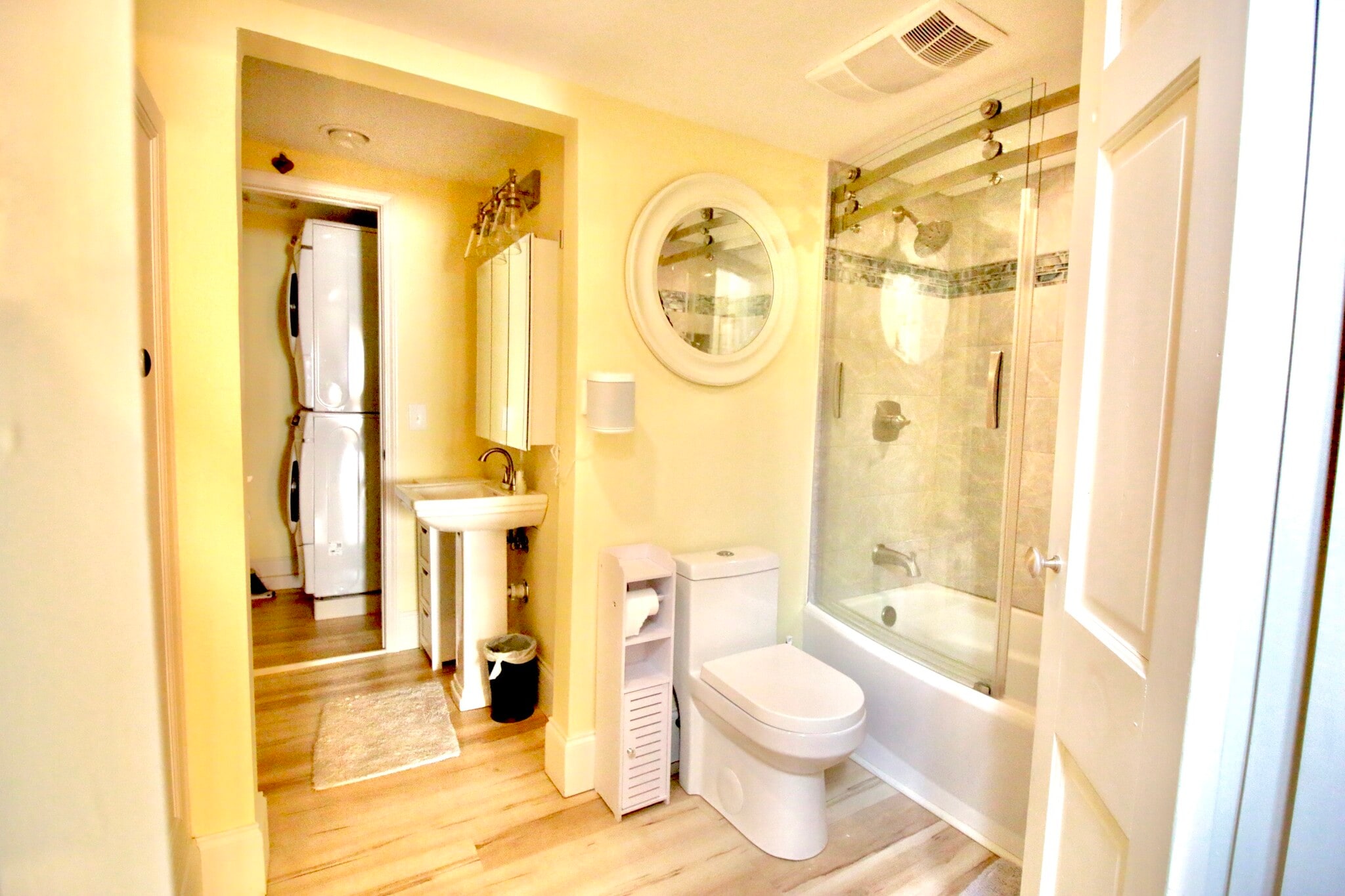 Bath/Laundry - 1039 Henriette Delille St
