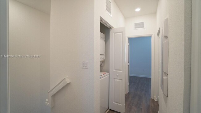 Building Photo - 11265 SW 249th St