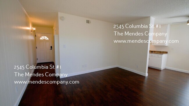 Building Photo - 2545 Columbia St