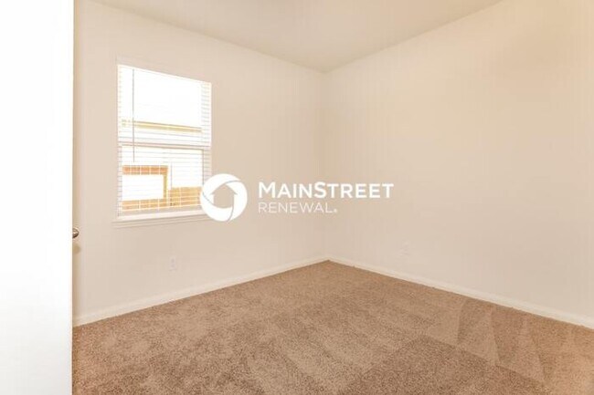Building Photo - 3 Bedroom Pet-Friendly Home in Magnolia, TX with Main Street Renewal