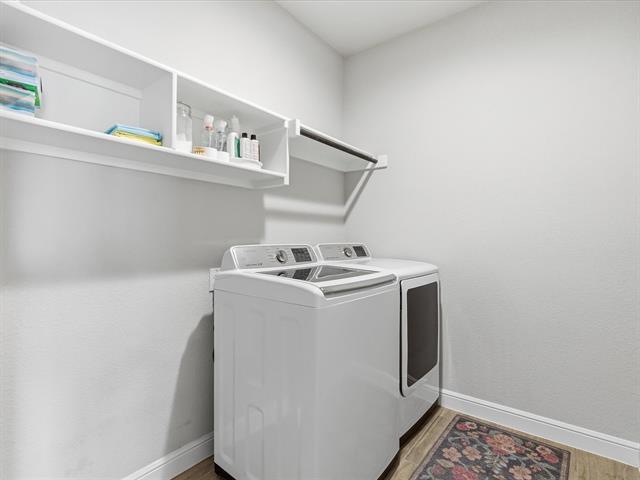 Building Photo - 2012 13th St