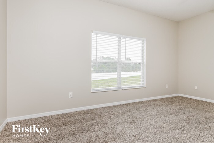 Building Photo - 495 Lancer Oak Dr