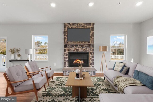 Building Photo - 5559 Trafalgar Cir