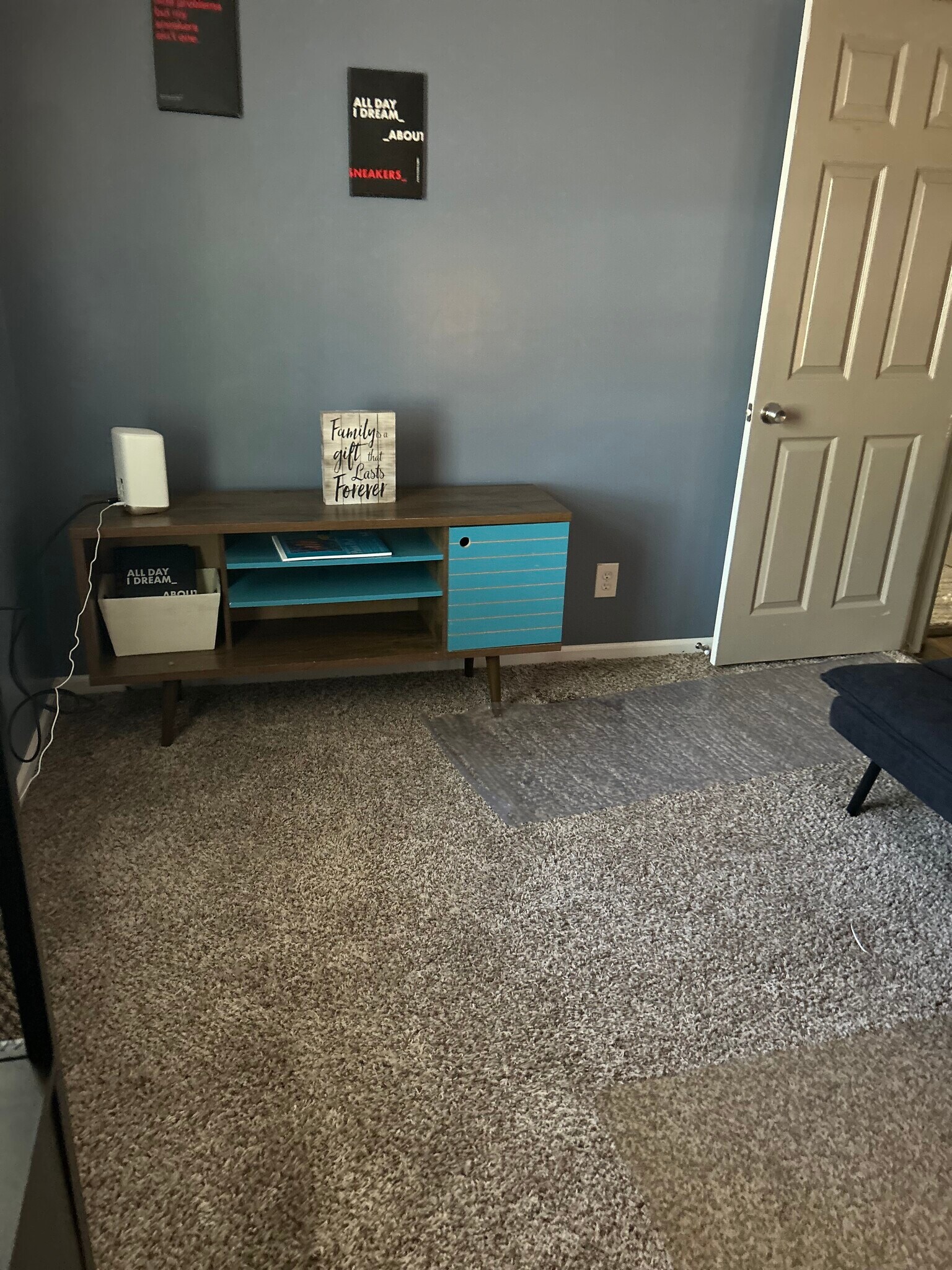 Building Photo - 1205 N Parker St