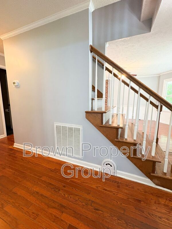 Building Photo - 657 Georgetown Cir
