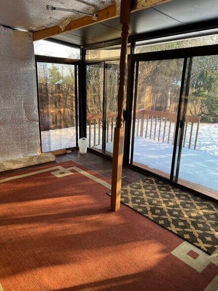 Building Photo - 1729 Prairie Cir