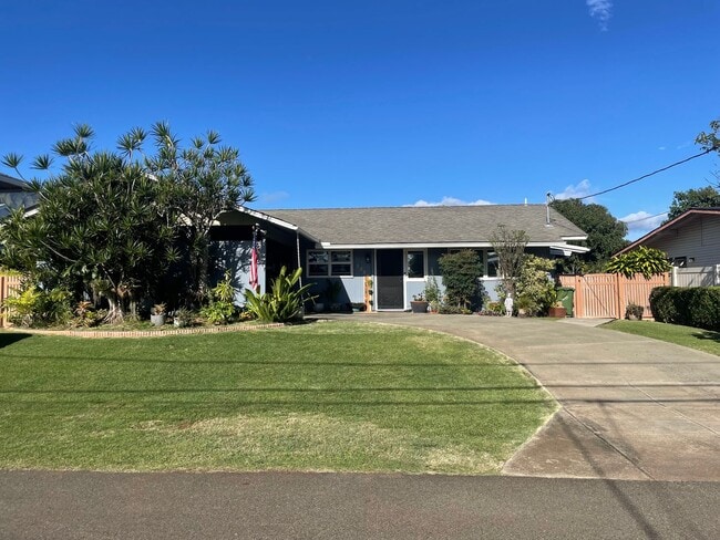 Building Photo - SINGLE LEVEL ONE BEDROOM DUPLEX UNIT IN KAILUA