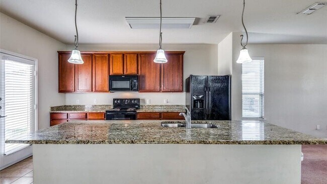Building Photo - 712 Whitemarsh Dr