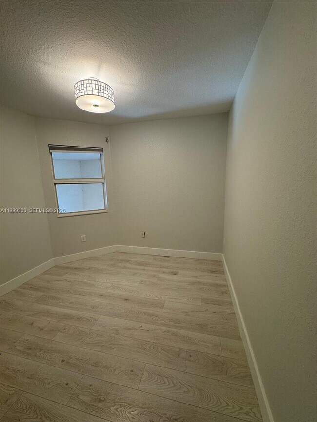 Building Photo - 11601 NW 89th St