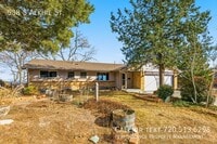 Building Photo - 538 S Alkire St