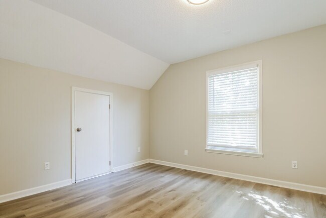 Building Photo - 1470 Cider House Ln