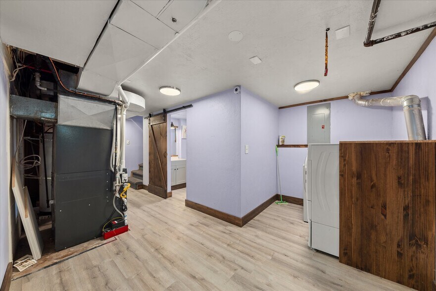 Building Photo - 2431 N Atlantic St