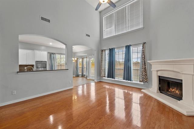 Building Photo - 2501 Lakewood Ct