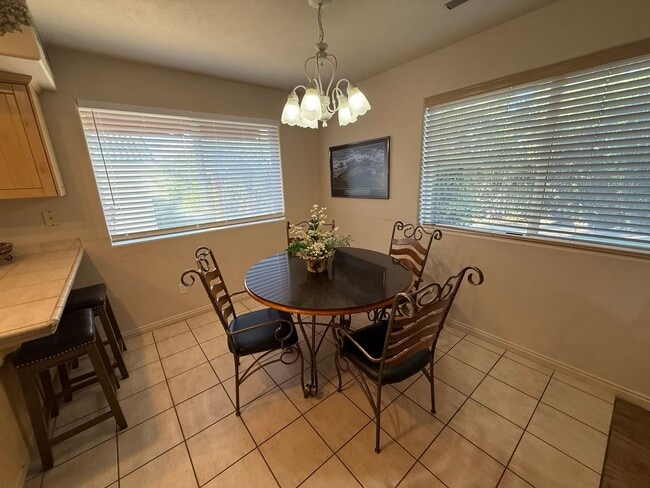 Building Photo - 1-BR Available for Long Term Rental in Coveted Las Palmas Community