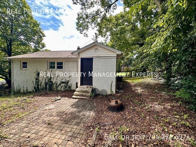 Building Photo - 4429 Firwood Ln