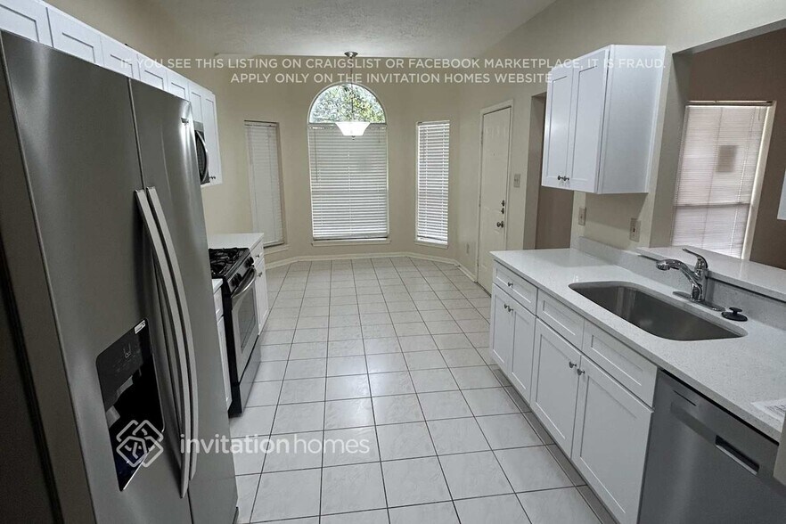 Building Photo - 14711 Cypress Green Dr