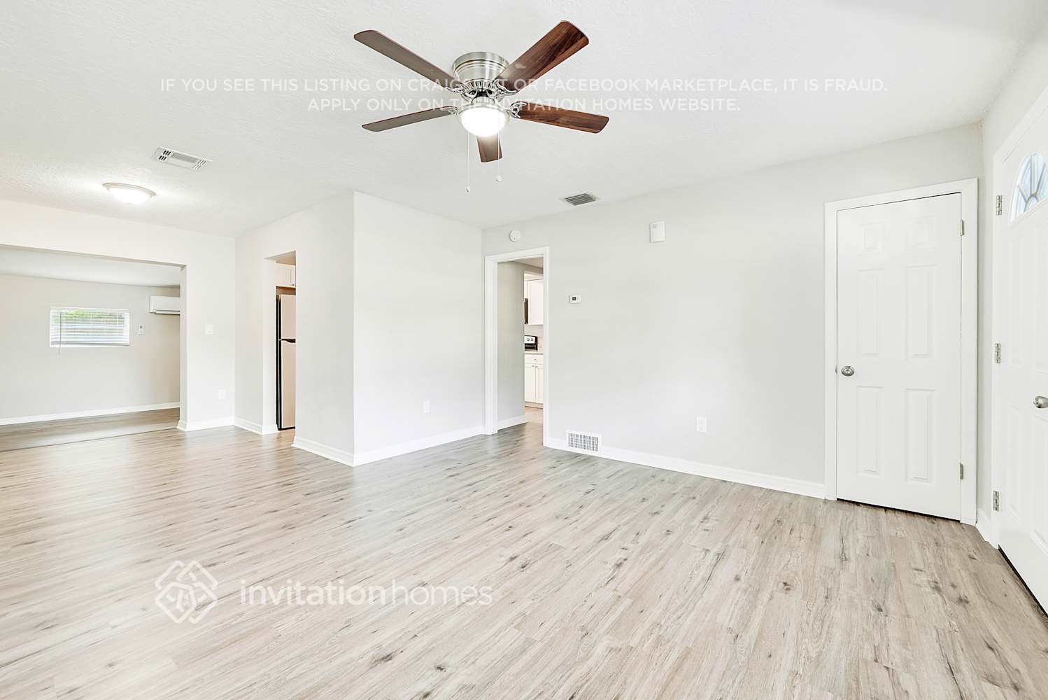 Building Photo - 5506 Perrine Dr