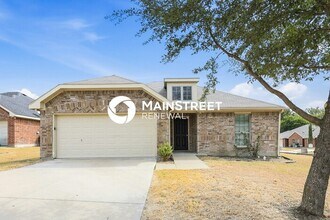 Building Photo - 4 Bedroom Pet-Friendly Home in Dallas, TX with Main Street Renewal
