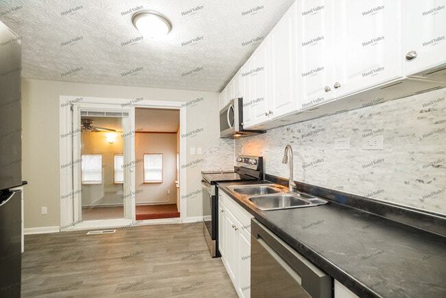 Building Photo - 2629 Ipswick Cir