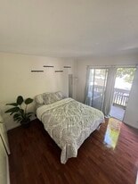 Building Photo - 6603 Reservoir Ct