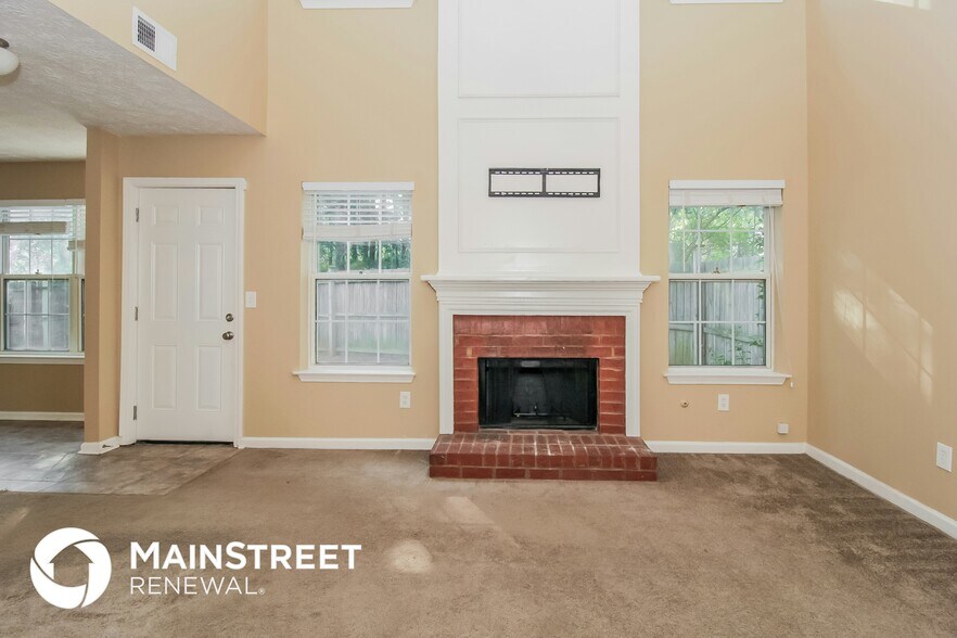 Building Photo - 7175 Springchase Way