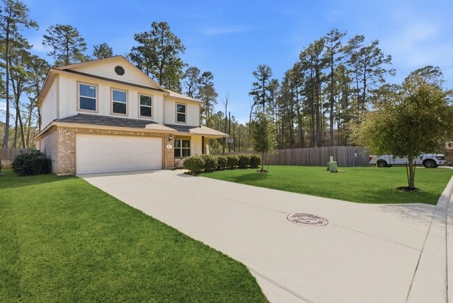 Building Photo - 8027 Dauntless Dr