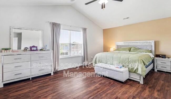 Building Photo - 5047 Mt Hope Dr