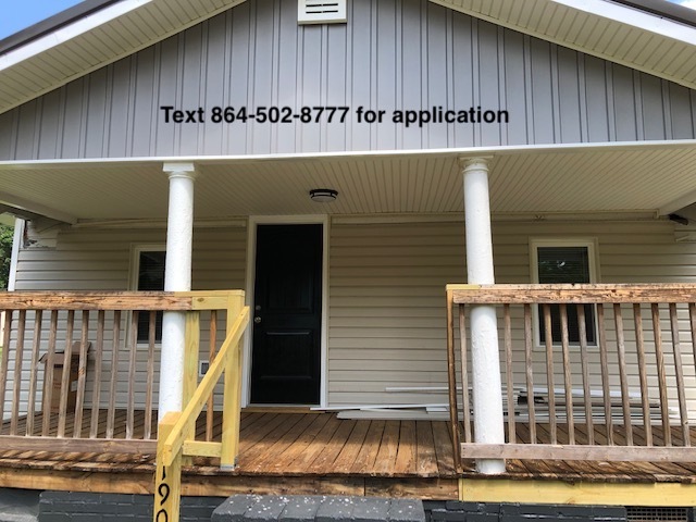 Front porch - 1908 Martin Ave