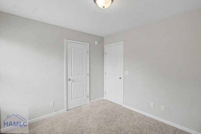 Building Photo - 18 Sunflower Cir NE