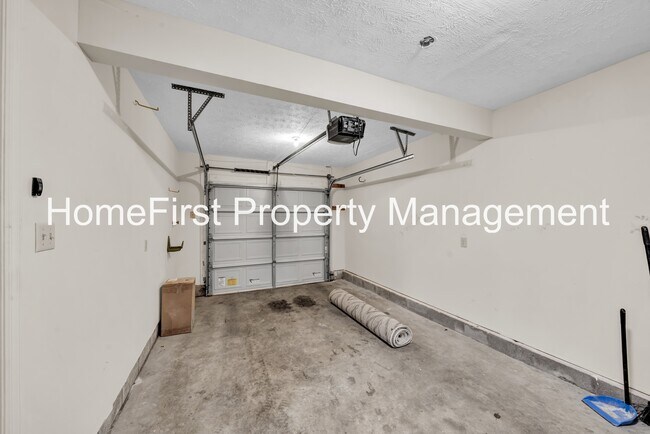 Building Photo - 420 Windfield Pl