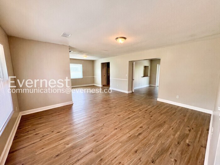 Building Photo - 4708 Harwich St
