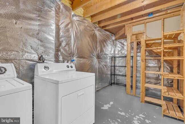Building Photo - 46855 Willowood Pl
