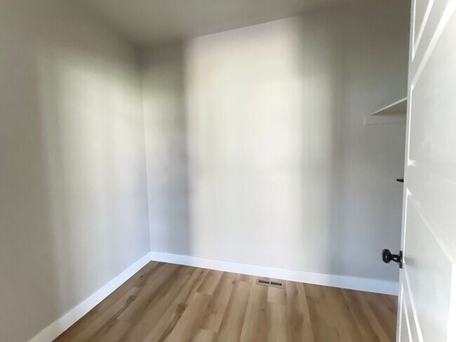 Building Photo - 3 bed 2 bath House in Nephi